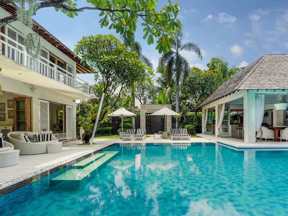 Villa Jajaliluna Seminyak  Exterior photo